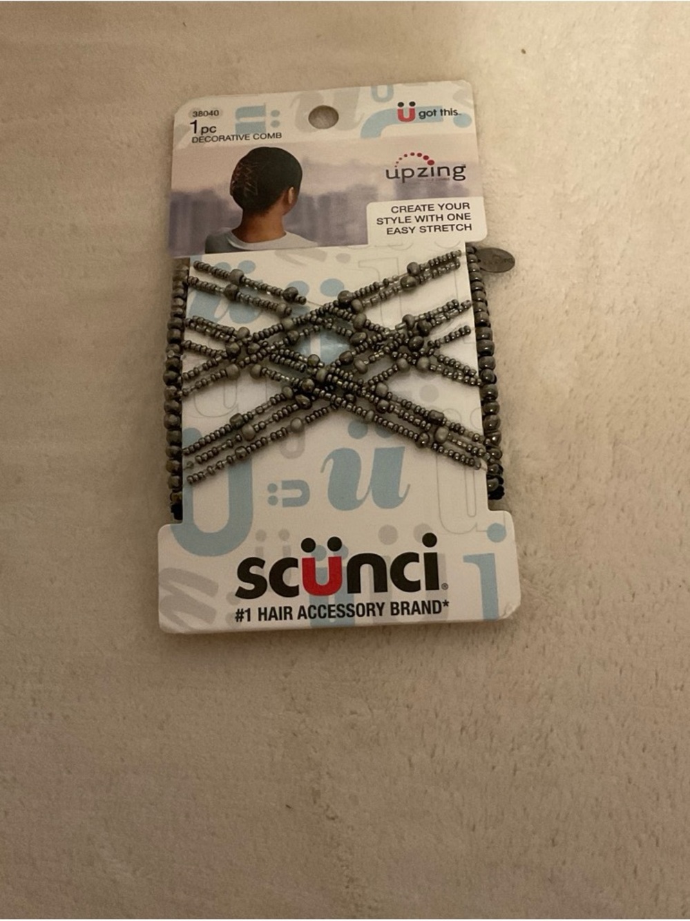 scunci White and Black Yara Lip Gloss / Magic Lip Balm Backing Card
